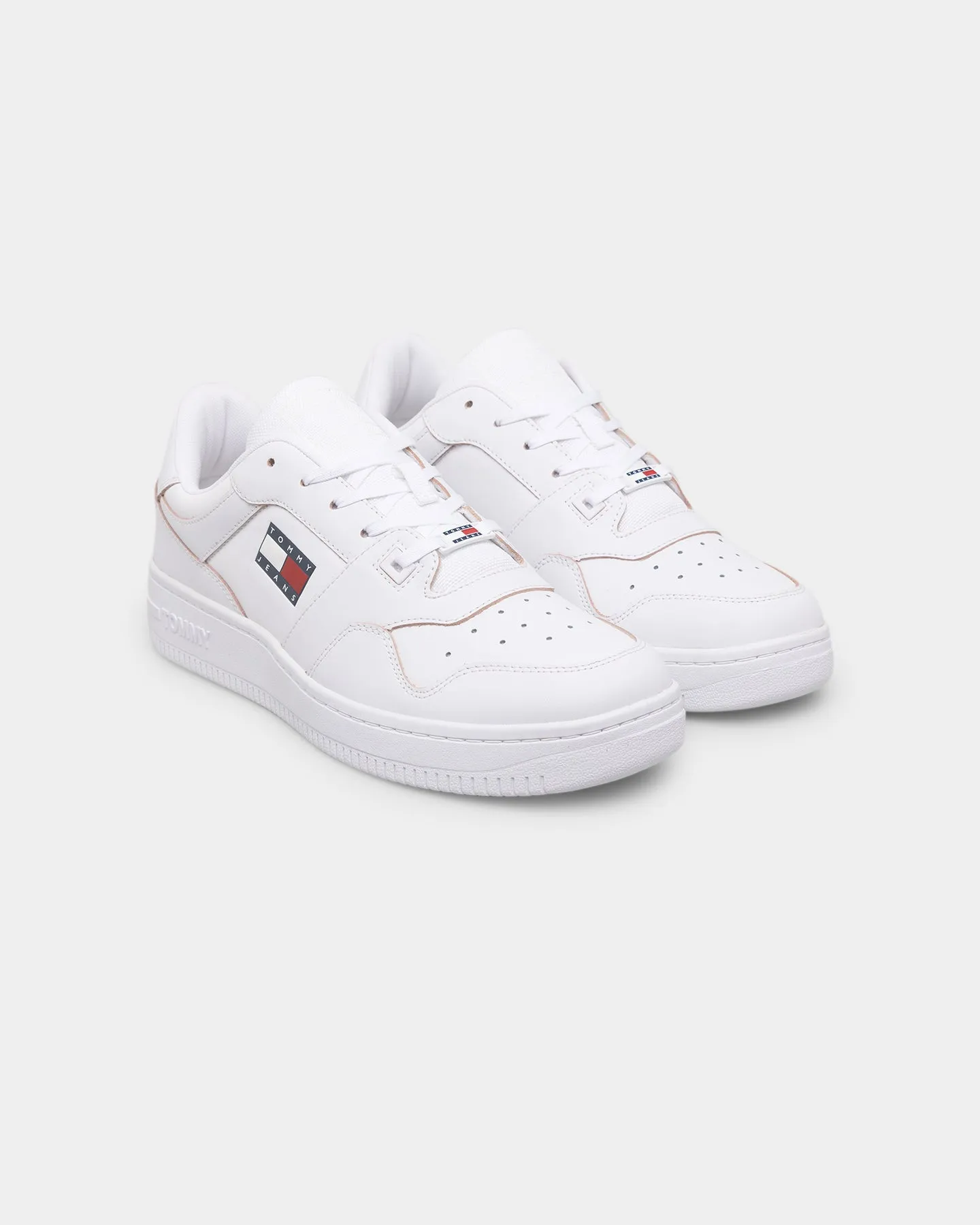 Tommy Jeans Etch Basket Whte Stretch Fabric Weekend Trip