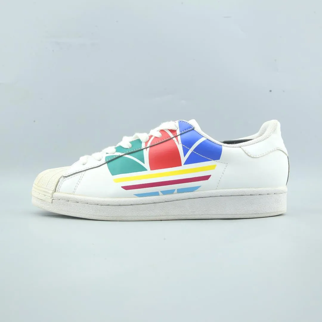 ADIDAS SUPERSTAR Timeless Style Lake Side