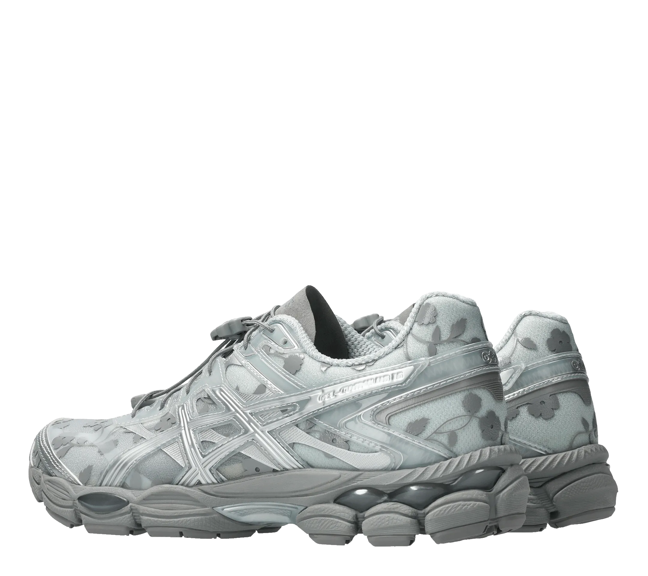 Cecilie Bahnsen x Asics GEL-CUMULUS 16? SSCB buckle - up style Mountain