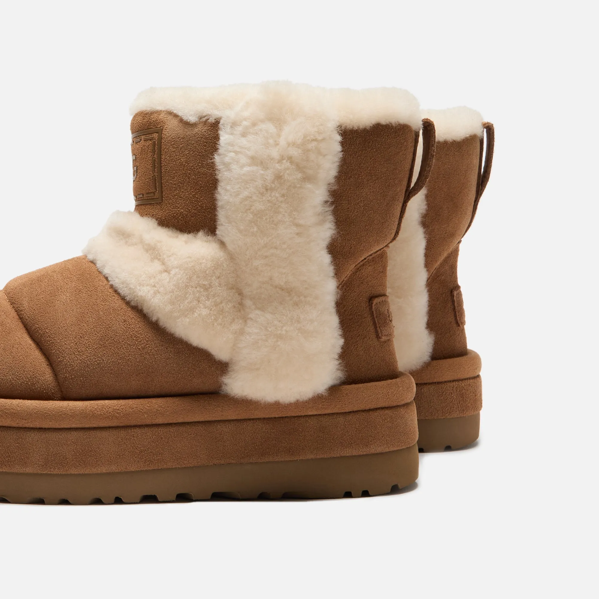 Calm Flow Classic Fit UGG WMNS Classic Chillapeak - Chestnut