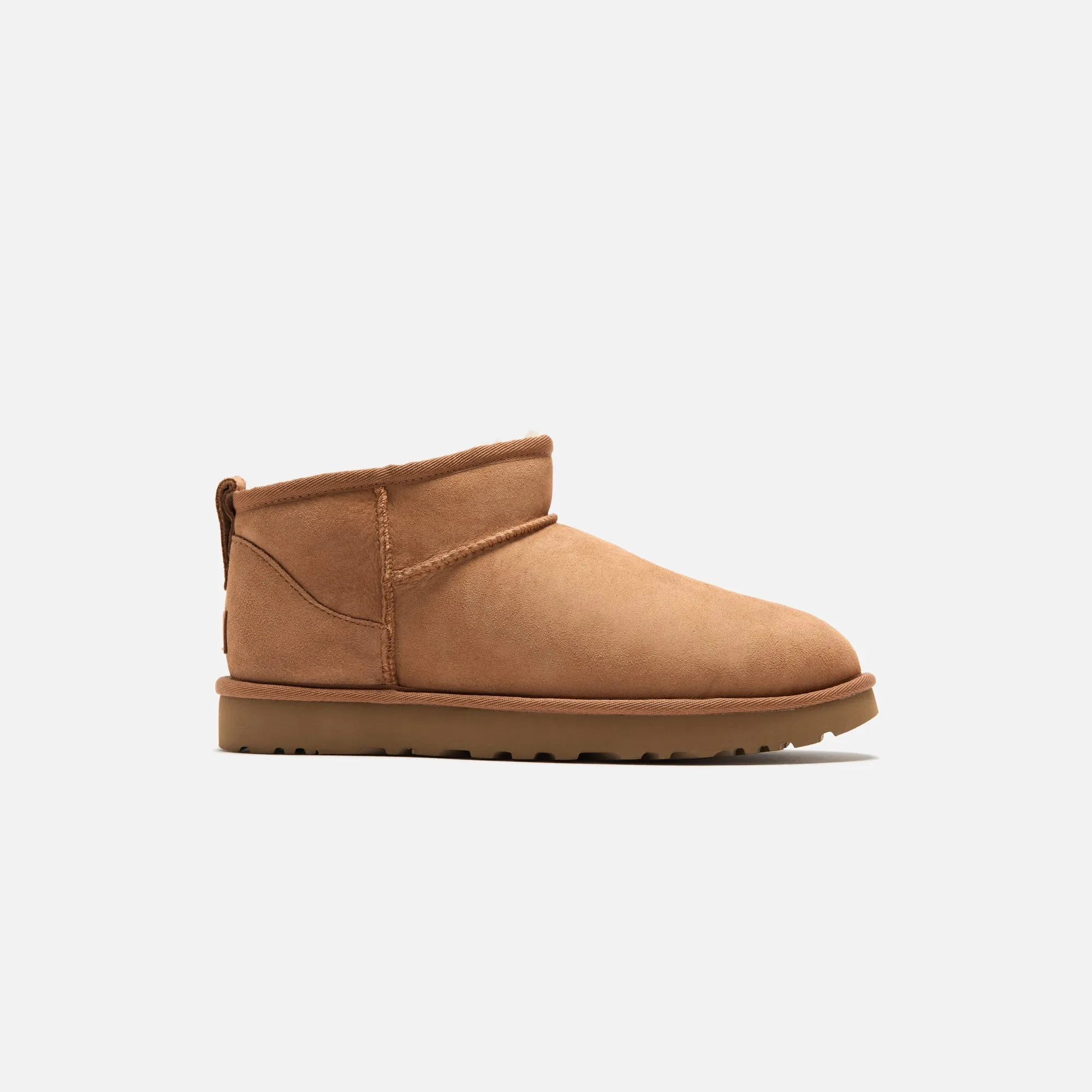 Off Duty Flexibility Design UGG WMNS Classic Ultra Mini - Chestnut