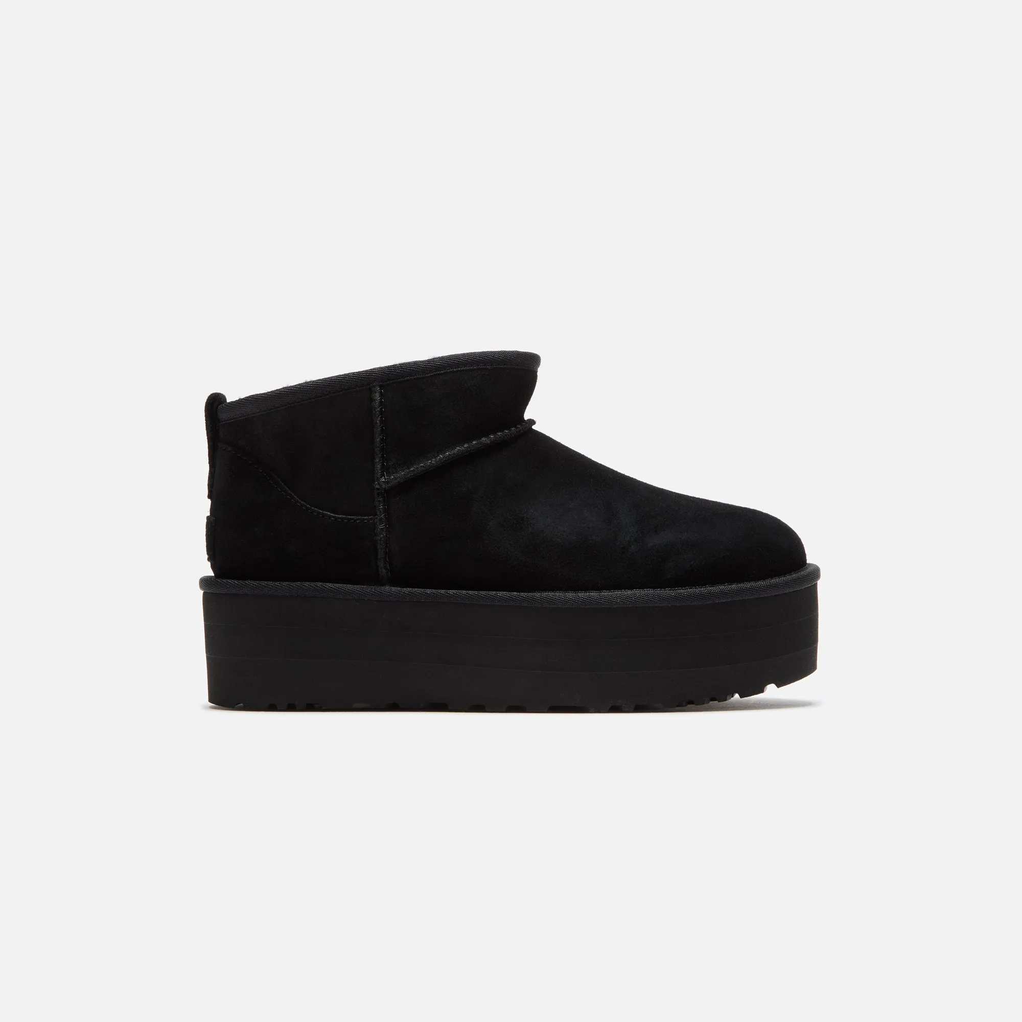UGG WMNS Classic Ultra Mini Platform - Black Non Marking