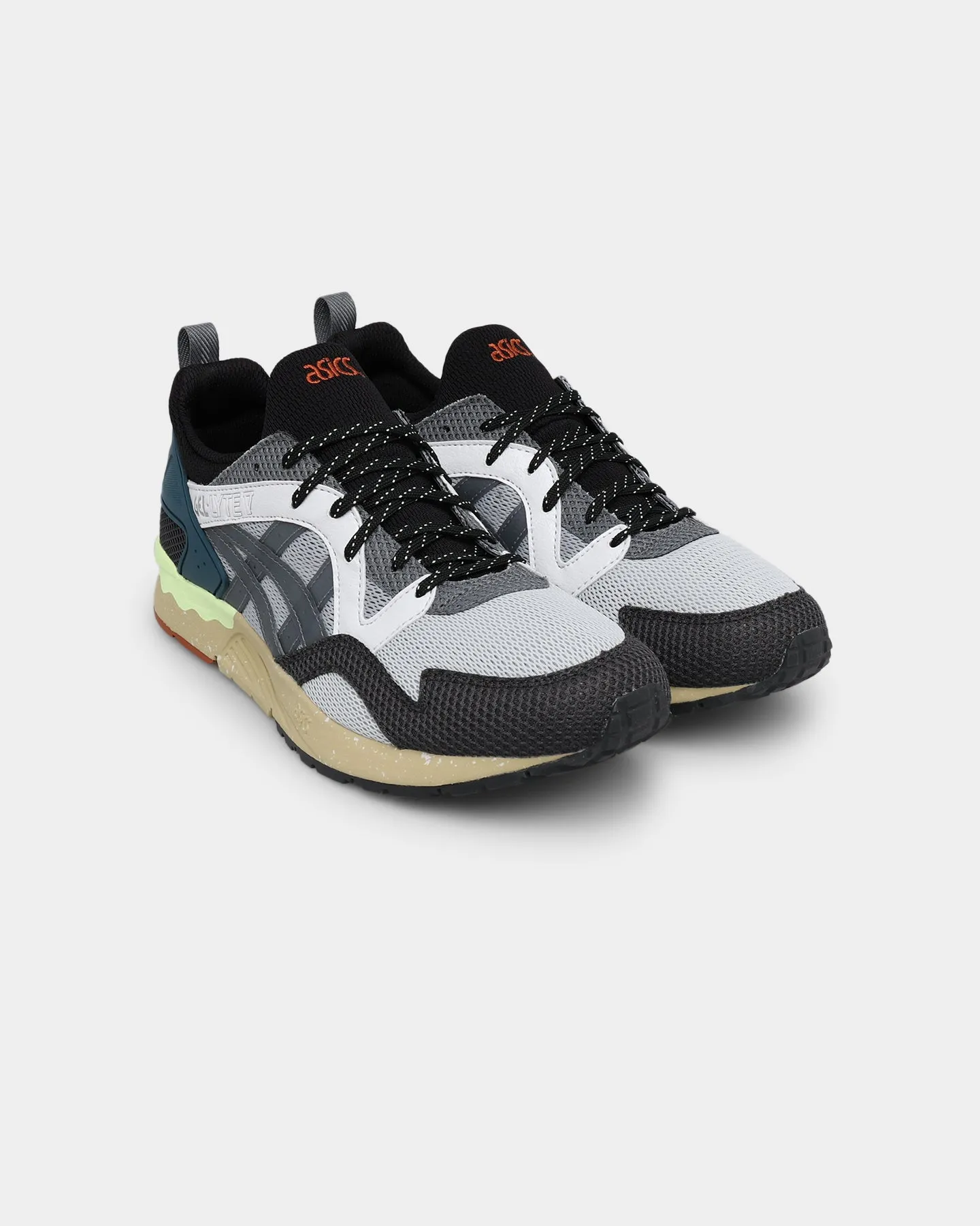 Asics GEL-LYTE V Glacier Grey slow walk