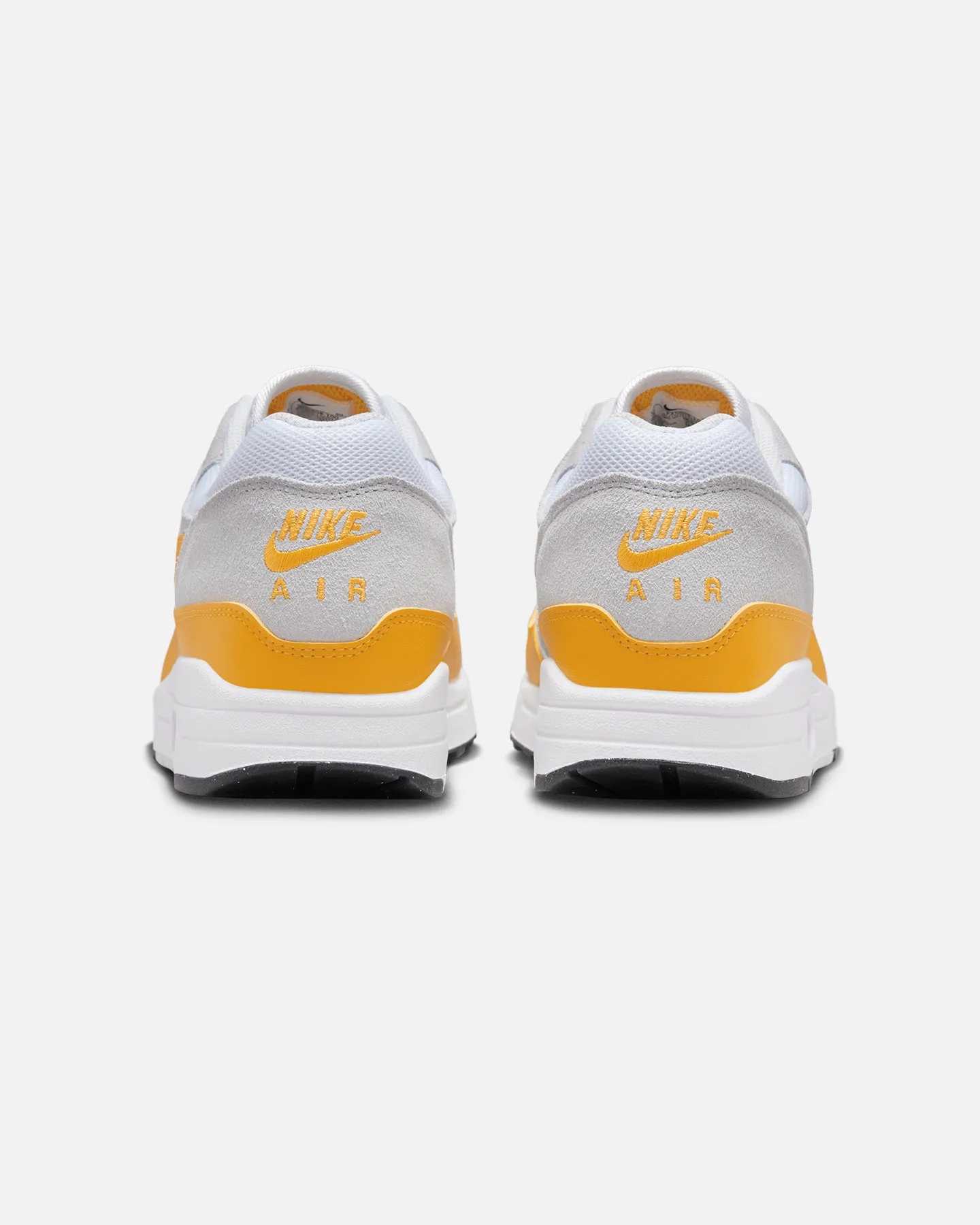 Kinetic Motion Engine Shock Diffusion Midsole Nike Air Max 1 Essential White/University Gold