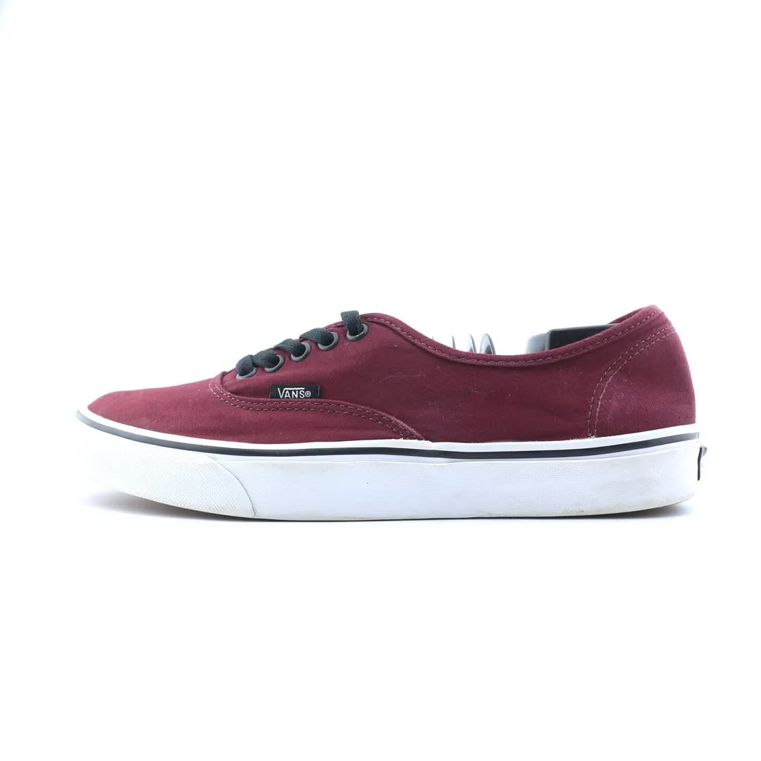 Low key style Local Go VANS AUTHENTIC