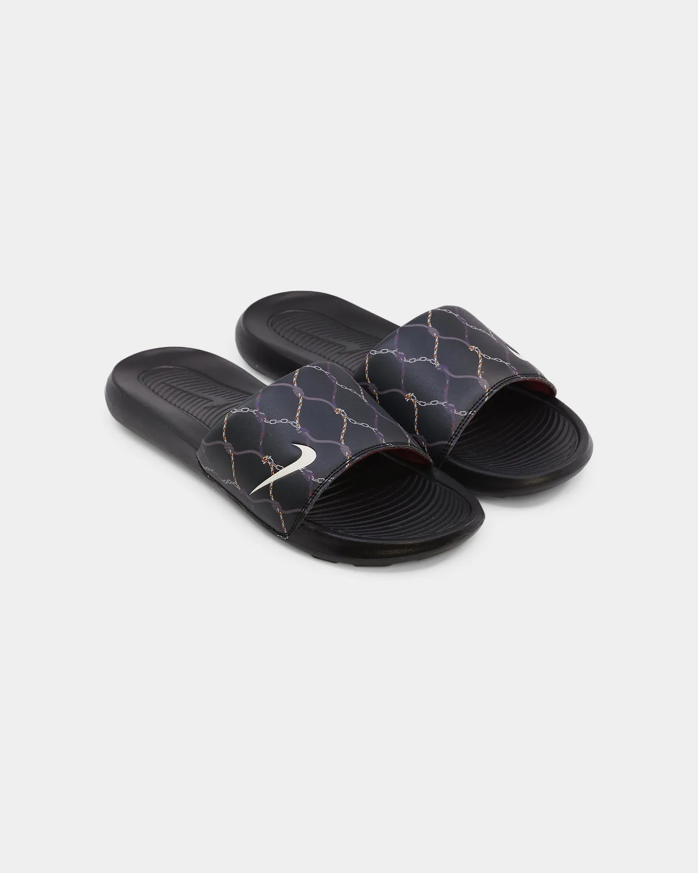 Daily Comfort Hill Tough Nike Victori One Slide Black/Phantom