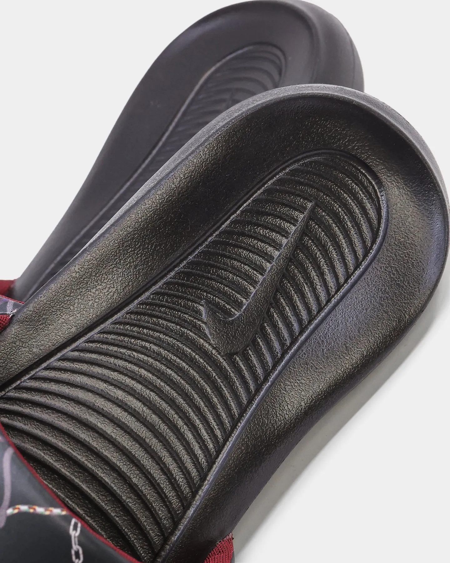 Heart Glow Nike Victori One Slide Black/Phantom