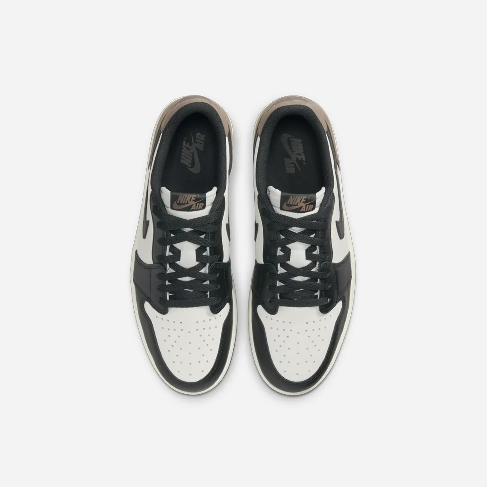 Easy Pack Structured Shoe Nike Air Jordan 1 Retro Low OG Mocha GS