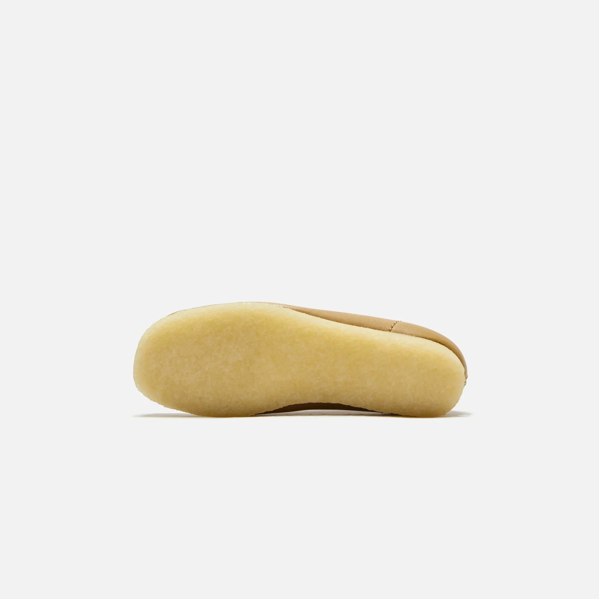 Clarks WMNS Wallabee Boot Mid - Tan Leather comfortable socks Feather Light Daily Walks