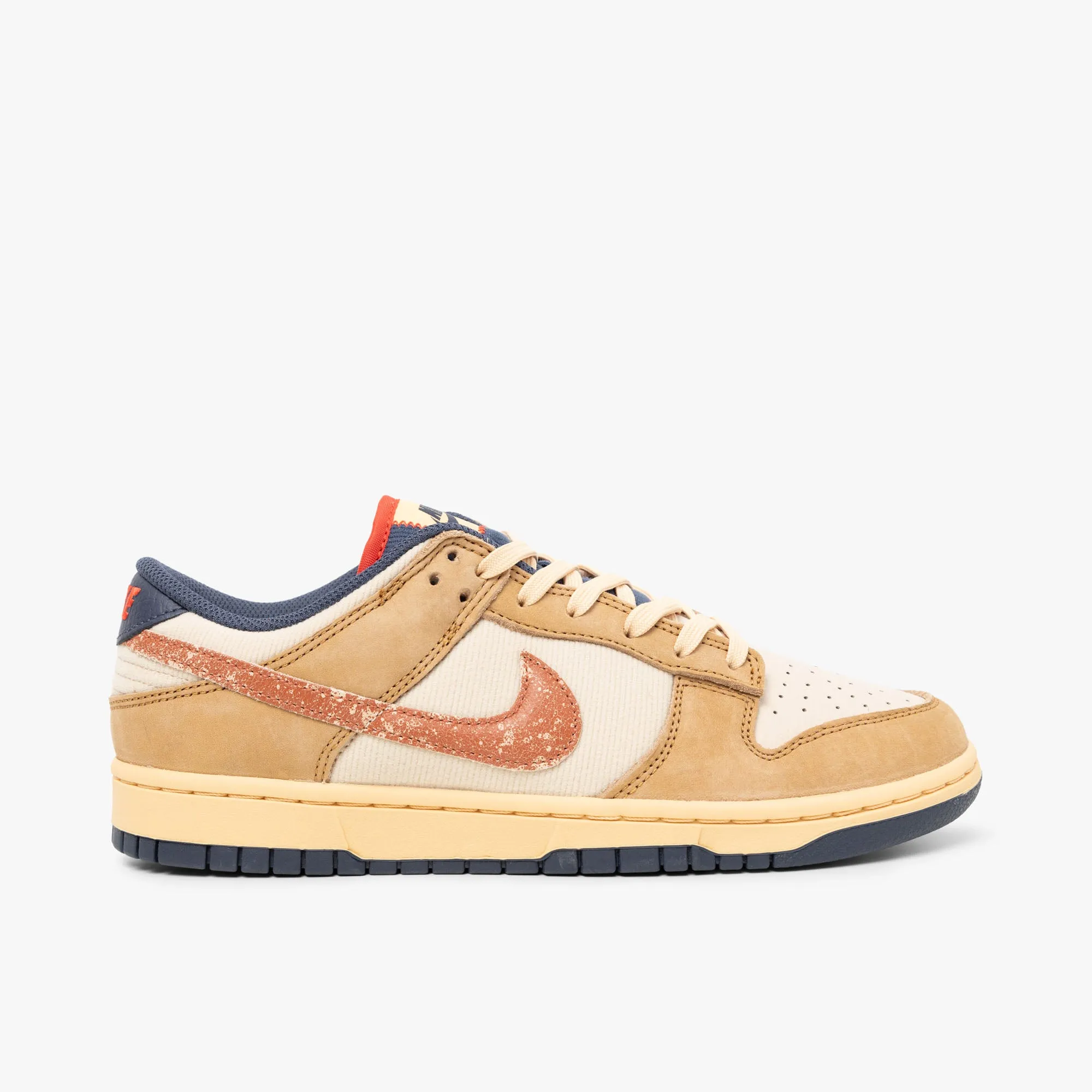 Fit Freedom Nike Dunk Low Retro SE Wheat / Burnt Sunrise - Sanddrift