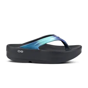 WOMEN'S OOMEGA OOLALA LUXE SANDAL - ATLANTIS Stretchable Material