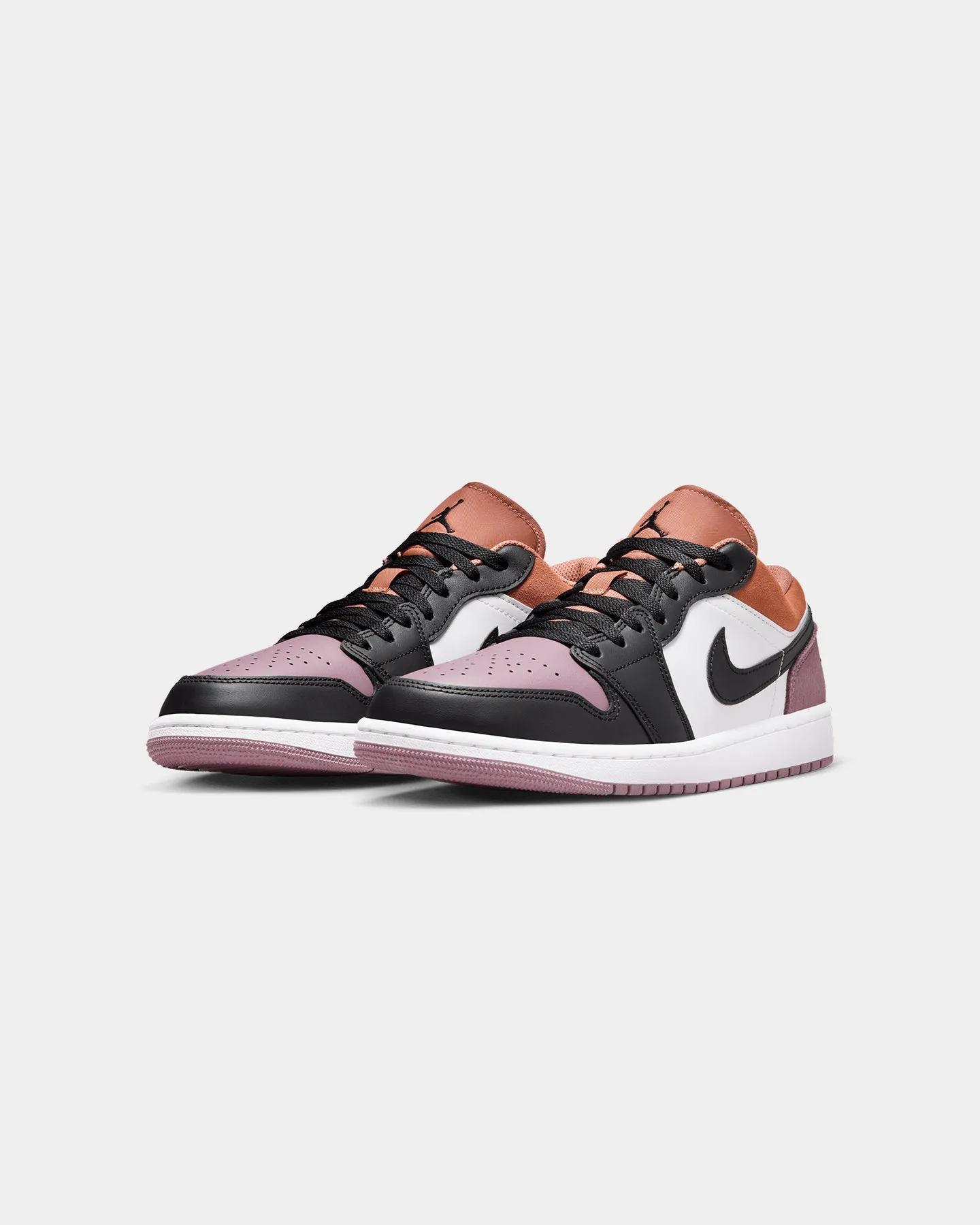Cactus Cool Jordan Air Jordan 1 Low SE "Sky Mauve" White/Black/Sky